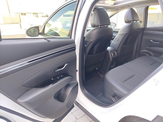 Hyundai Tucson 1.6 TGDI HEV Style Aut 4x4 (2021) 2022, foto 17
