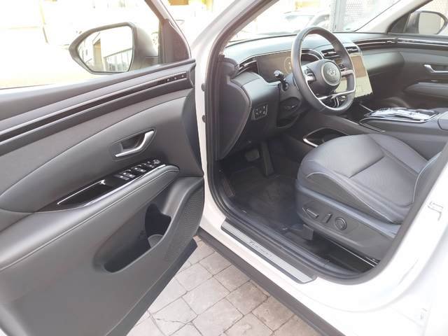 Hyundai Tucson 1.6 TGDI HEV Style Aut 4x4 (2021) 2022, foto 19