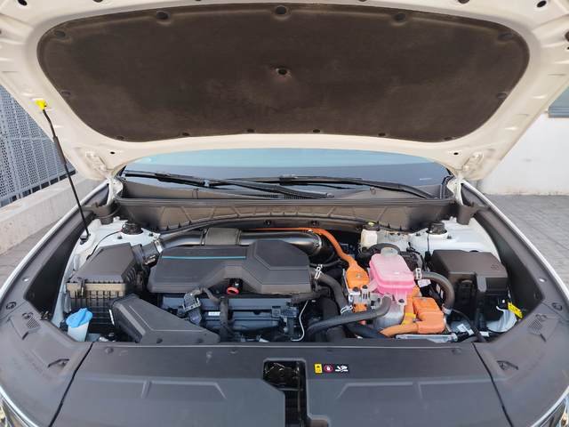 Hyundai Tucson 1.6 TGDI HEV Style Aut 4x4 (2021) 2022, foto 34