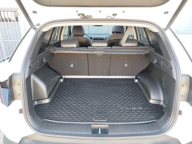 Hyundai Tucson 1.6 TGDI HEV Style Aut 4x4 (2021) 2022, foto 35