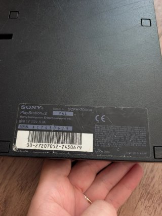 Consola PlayStation 2 Slim Negra + Juego + Accesor