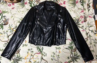 Chaqueta cuero efecto cocodrilo
