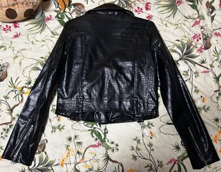Chaqueta cuero efecto cocodrilo
