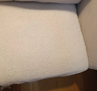 Sofá 2 plazas Ikea modelo  EKTORP con  fundas beig