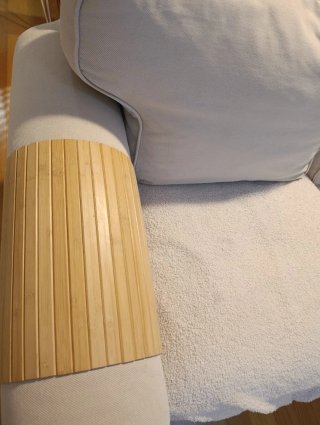 Sofá 2 plazas Ikea modelo  EKTORP con  fundas beig