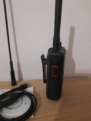 Ricetrasmittente TYT MD-380 UHF