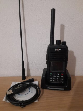 Ricetrasmittente TYT MD-380 UHF