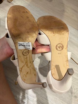 Tacones Michael Kors Beige Talla 38