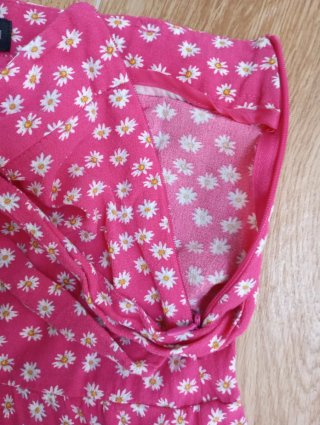 Minifalda estampada flores rosa