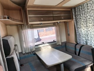 Se alquila autocaravana