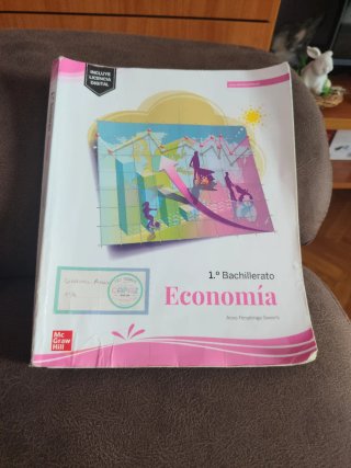 Libro de Economía. 1 Bachiller.