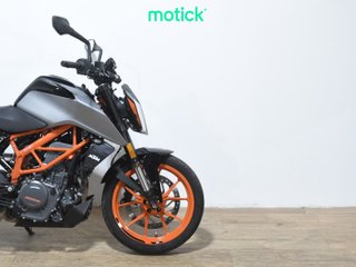 KTM DUKE 390