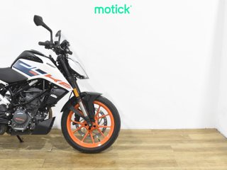 KTM DUKE 125