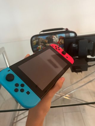 COME NUOVA! Nintendo Switch + Accessori
