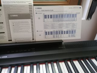 Piano Digitale Yamaha P-121 - 73 Tasti Senza Uso