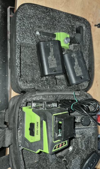 Nivel Láser Autonivelante 360° Verde
