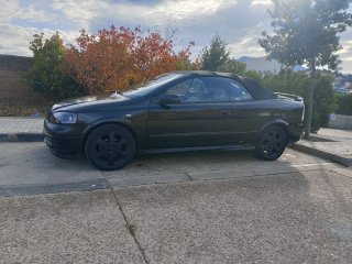 Opel Cabrio 2003