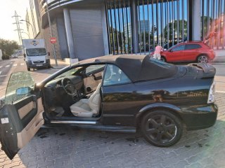 Opel Cabrio 2003
