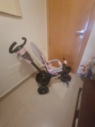 Triciclo Kinderkraft rosa