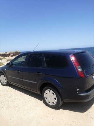 Ford Focus 2005 - 195000 km, Gasolina, Manual