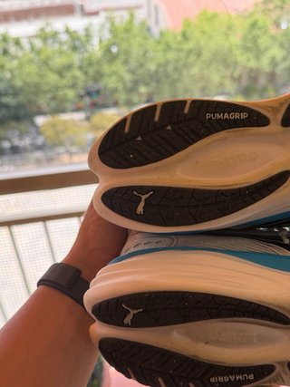 Zapatillas Puma Velocity 4 Blancas y Azules
