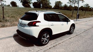 Peugeot 2008 1.2 110 CV - 2017