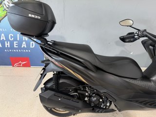 Zontes E350 Maxi Scooter Negra