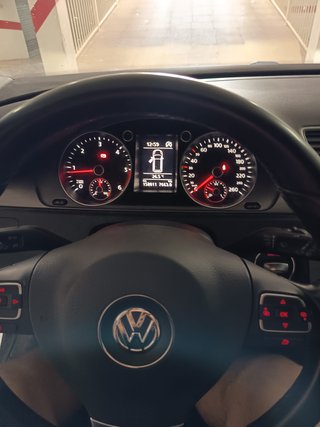Volkswagen Passat 2012