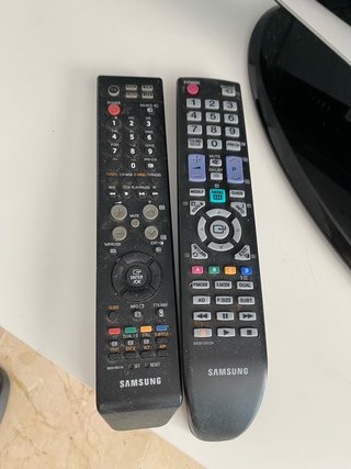 TV Samsung LER7
