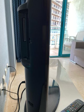 TV Samsung LER7