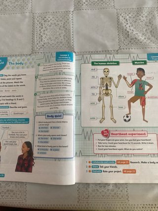 All about Us Now 4 Class Book (Spain)
