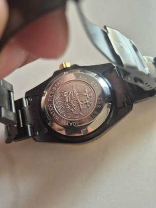 Reloj Gigandet Automático Negro Dorado