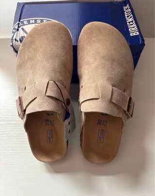 Birkenstock Boston Beige Gamuza Hebilla Ajustable