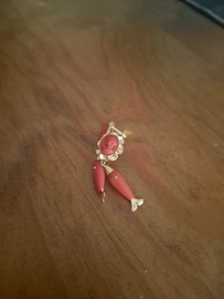 Pendientes Oro y Coral Rojo
