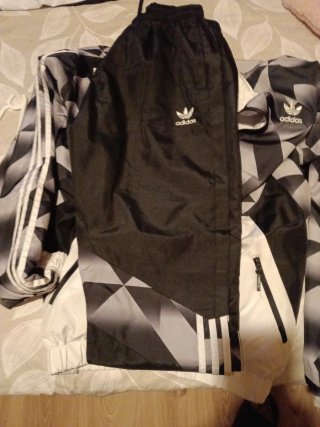 Chándal Adidas Negro y Blanco
