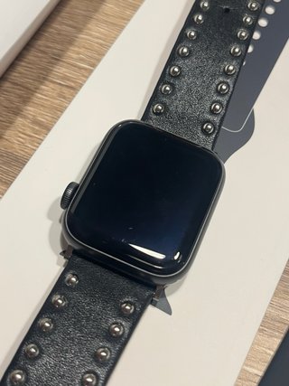 Apple Watch SE 40mm Nero/Argento