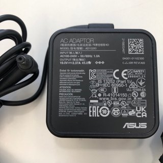 Cargador ASUS 45W Portatil Zenbook Original compac