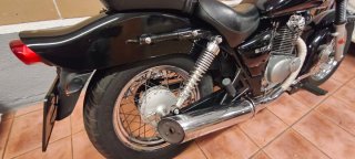 Suzuki Marauder 125 Negra