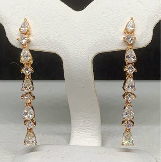 Pendientes Oro 14K con 8 Diamantes Naturales