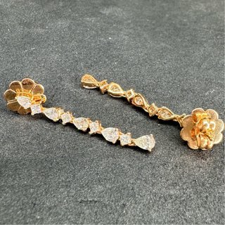 Pendientes Oro 14K con 8 Diamantes Naturales