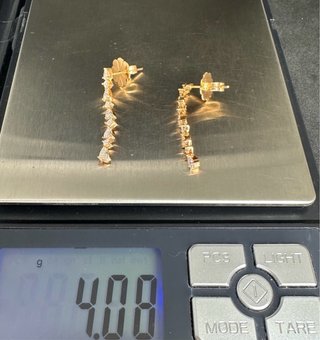 Pendientes Oro 14K con 8 Diamantes Naturales