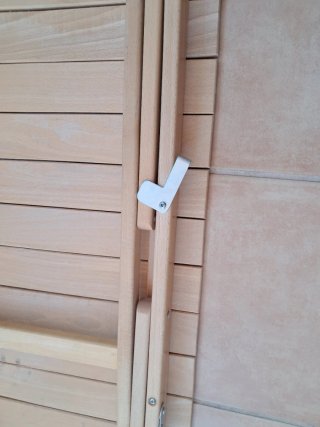 Tavolino in legno
