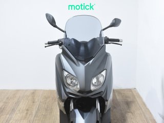 YAMAHA XMAX 125