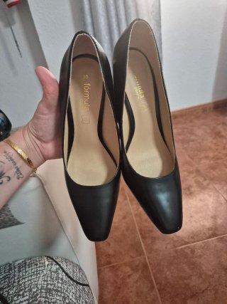 Scarpe con tacco largo nere da donna