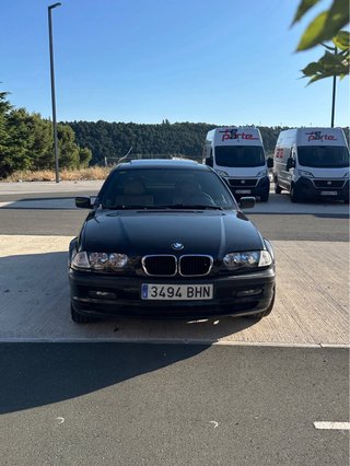 BMW e46 320d averiado