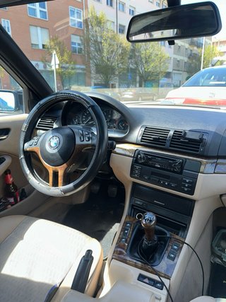 BMW e46 320d averiado