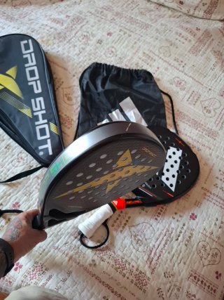 Racchette da padel Drop Shot e Adidas