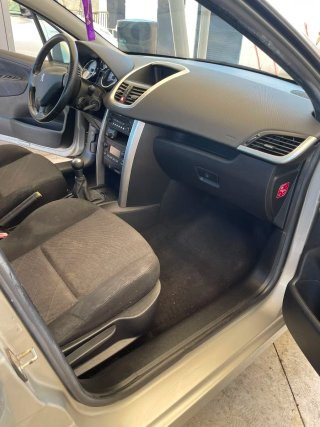 Peugeot 207 2007