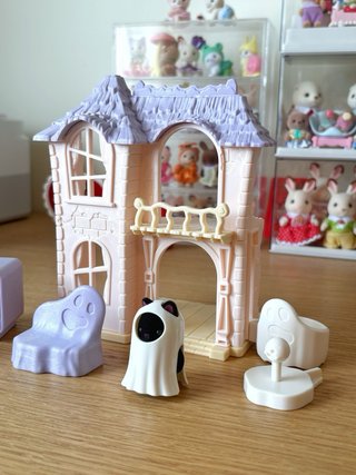 Casa Sylvanian Families con accesorios