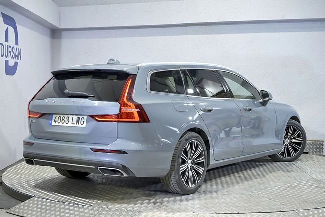 Volvo S60 2022, foto 5